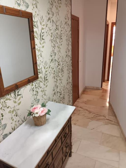 Apartamento Puerta Real Sevilla Exterior foto